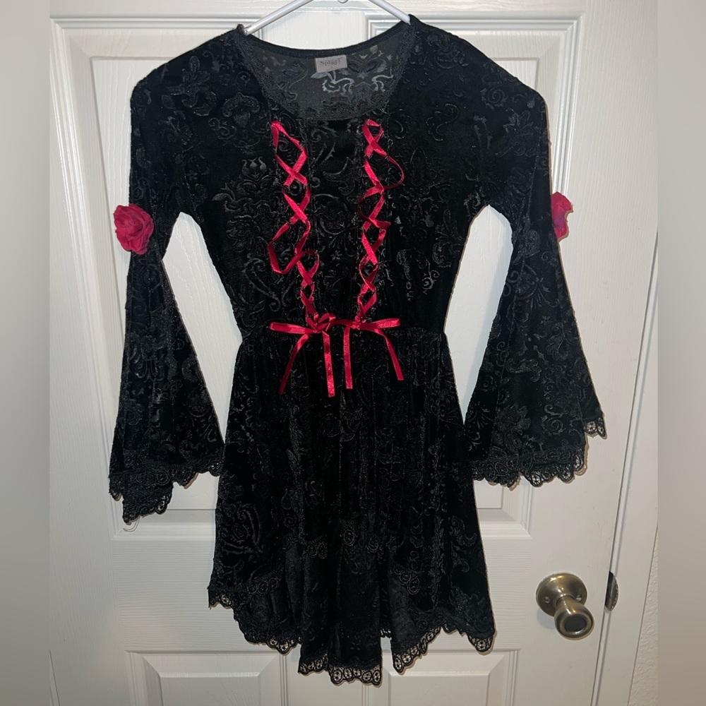Spirit Halloween Witch Black Costume Dress Child Size S